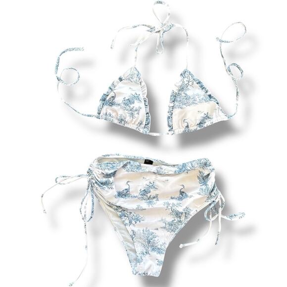 Cider Other - Cider White Blue Toile Print Ruffle Bikini Set Xs/S ￼NWOT